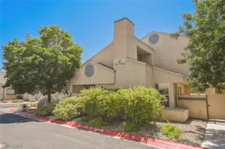 Photo #1: 2410627 Listing