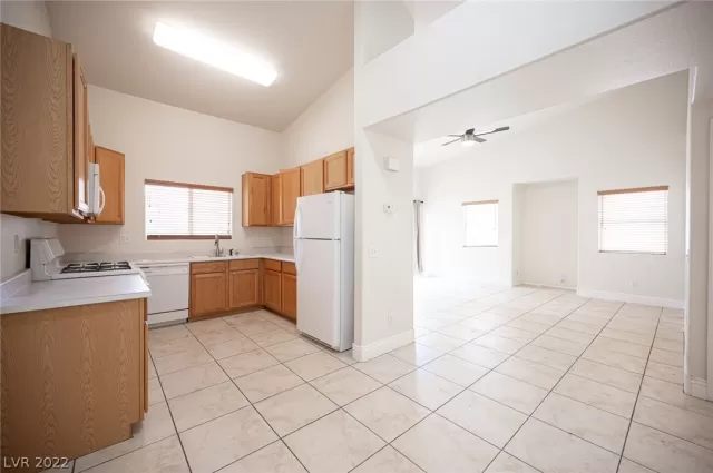 MLS: 2410640 Condo For Sale