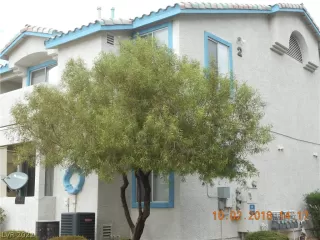 Photo #1: 2410683 Listing 