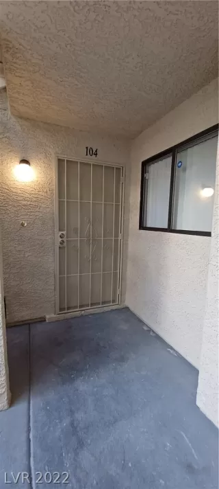 Photo #1: 2410713 Listing 