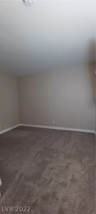 Photo #6: 2410713 Listing 