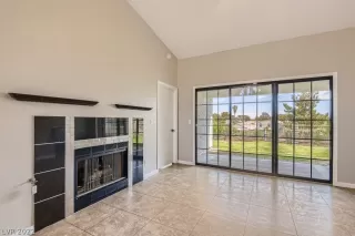 Photo #1: 2410734 Listing 