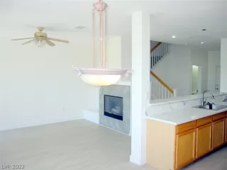 Photo #2: 2410755 Listing 