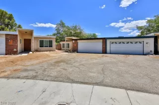 Photo #1: 2410805 Listing 