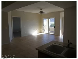 Photo #2: 2410921 Listing 