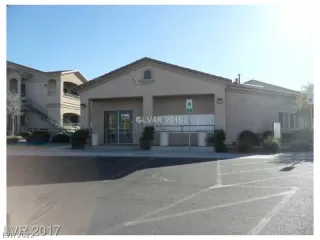 Photo #4: 2410921 Listing 