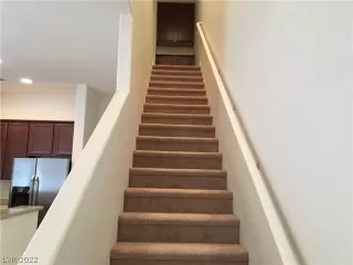 Photo #3: 2410922 Listing 