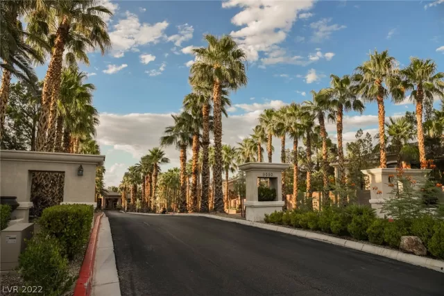 MLS: 2411058 Condo For Sale