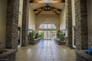 Photo #2: 2411058 Listing