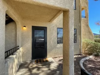 Photo #1: 2411102 Listing 