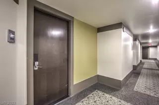 Photo #4: 2411180 Listing 