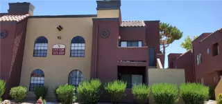 Photo #3: 2411236 Listing 