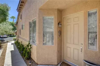 Photo #2: 2411324 Listing 