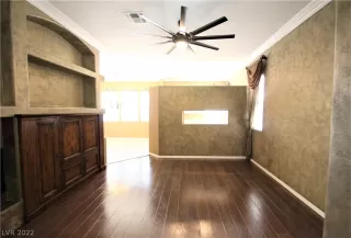 Photo #6: 2411324 Listing 