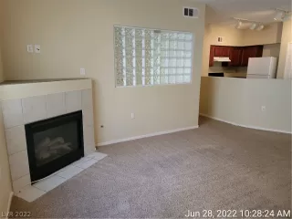 Photo #3: 2411396 Listing 