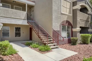 Photo #1: 2411436 Listing 