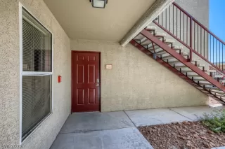 Photo #2: 2411436 Listing 