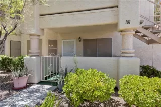 Photo #1: 2411481 Listing