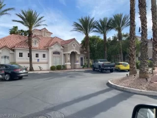 Photo #2: 2411574 Listing 