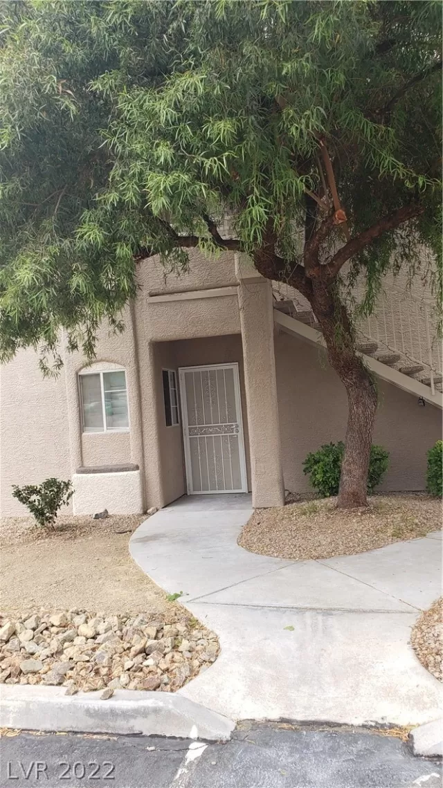 MLS: 2411673 Condo For Sale