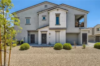 Photo #1: 2411683 Listing