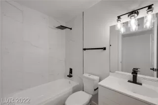 Photo #2: 2411687 Listing