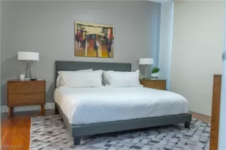 Photo #4: 2411789 Listing 