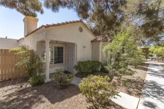 Photo #1: 2411810 Listing