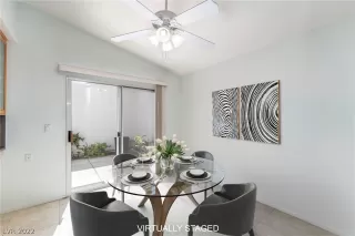 Photo #4: 2411810 Listing