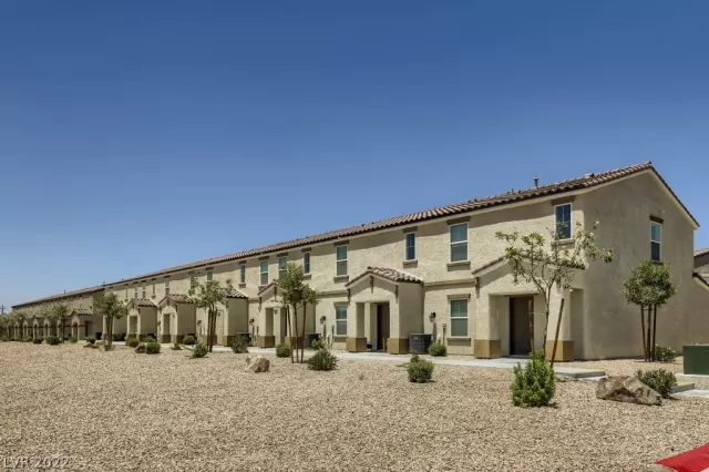 MLS: 2411914 Condo For Sale