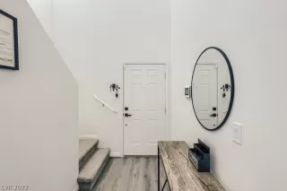 Photo #4: 2411914 Listing 