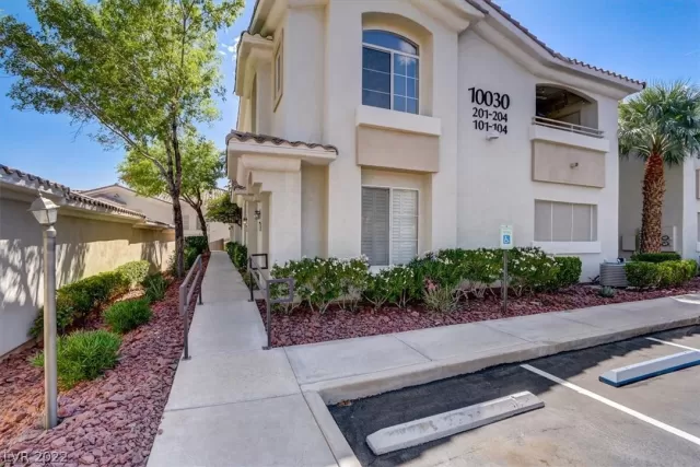 MLS: 2411977 Condo For Sale