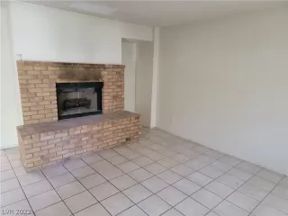 Photo #1: 2411994 Listing 