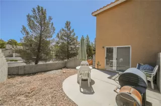 Photo #3: 2412015 Listing