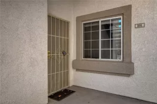 Photo #4: 2412036 Listing 