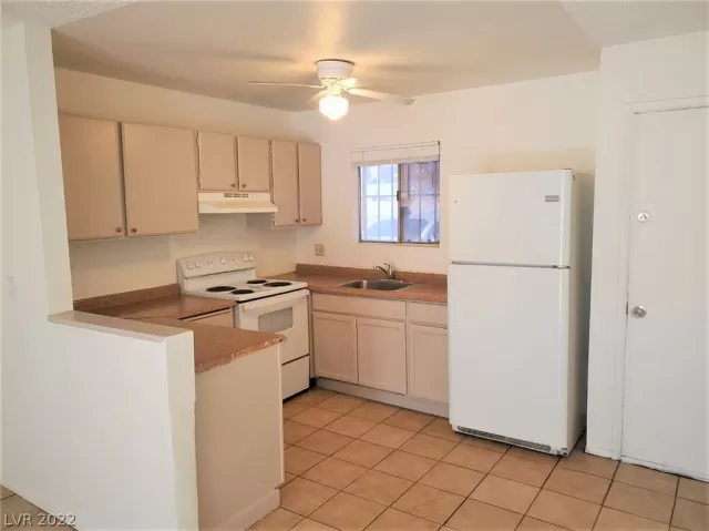 MLS: 2412211 Condo For Sale