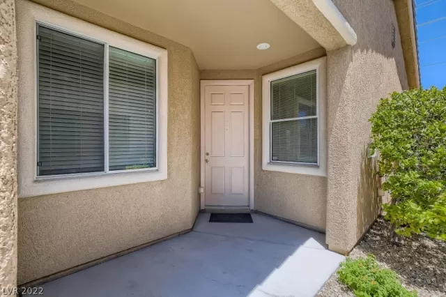 MLS: 2412215 Condo For Sale