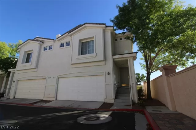 MLS: 2412236 Condo For Sale