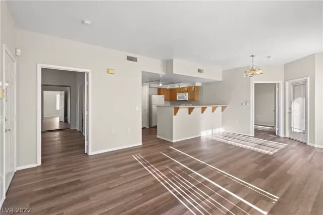 MLS: 2412355 Condo For Sale