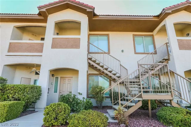 MLS: 2412407 Condo For Sale