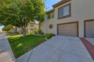 Photo #2: 2412419 Listing 