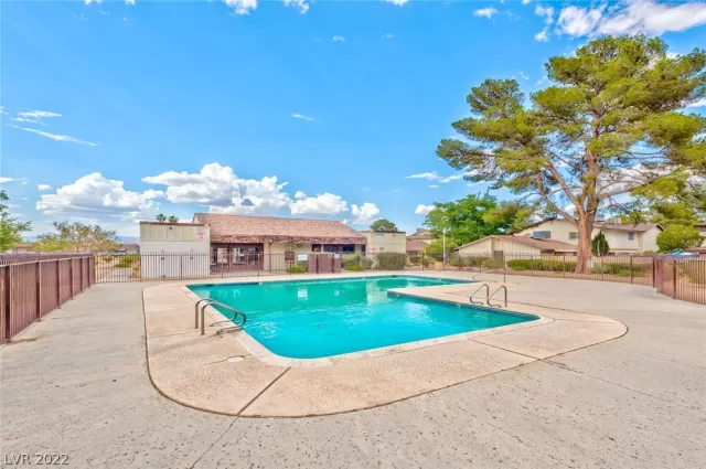 MLS: 2412447 Condo For Sale