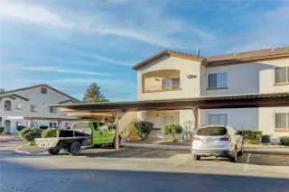 Photo #1: 2412519 Listing