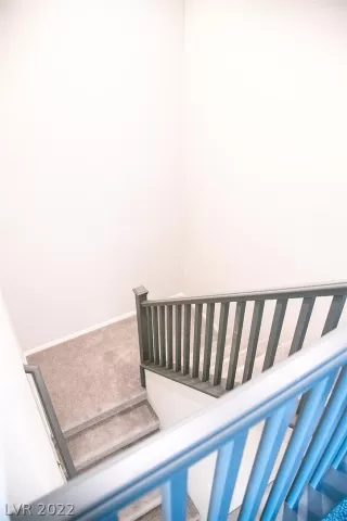 Photo #6: 2412765 Listing 