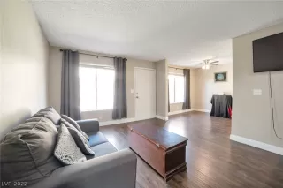 Photo #2: 2412858 Listing