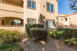 Photo #2: 2412873 Listing 