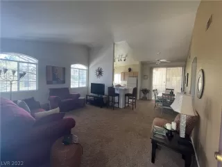 Photo #2: 2412875 Listing