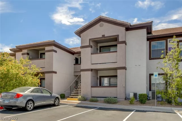 MLS: 2412959 Condo For Sale