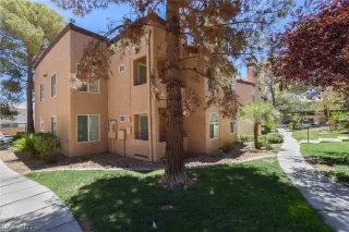 Photo #2: 2413030 Listing 