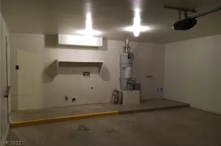 Photo #2: 2413071 Listing 